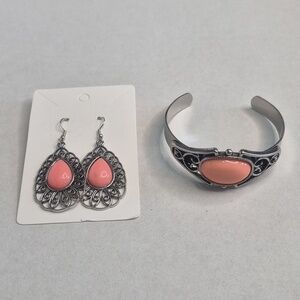 Coral Teardrop Stone Filigree Bracelet and Earrings Set
